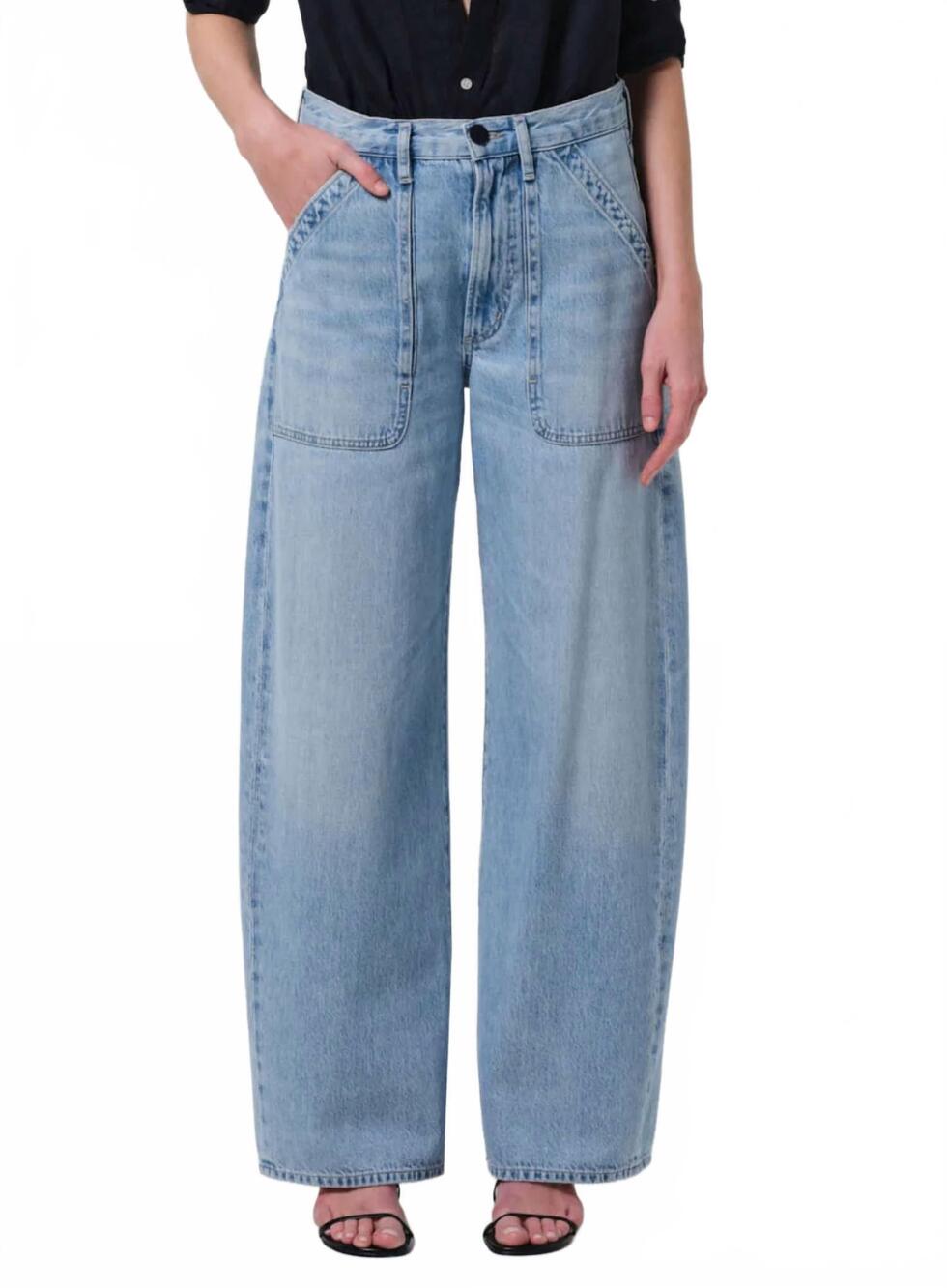 NEW CITIZENS OF HUMANITY ayla cargo denim jeans in cloud nine